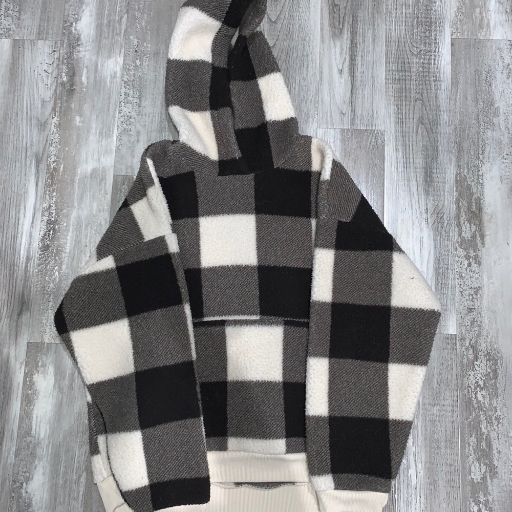 American Eagle Buffalo Plaid Hoodie